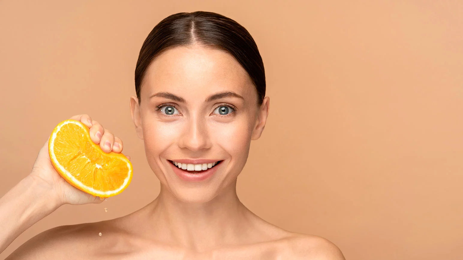 Vitaminas en la cara, ¿cuál es su papel frente al envejecimiento?