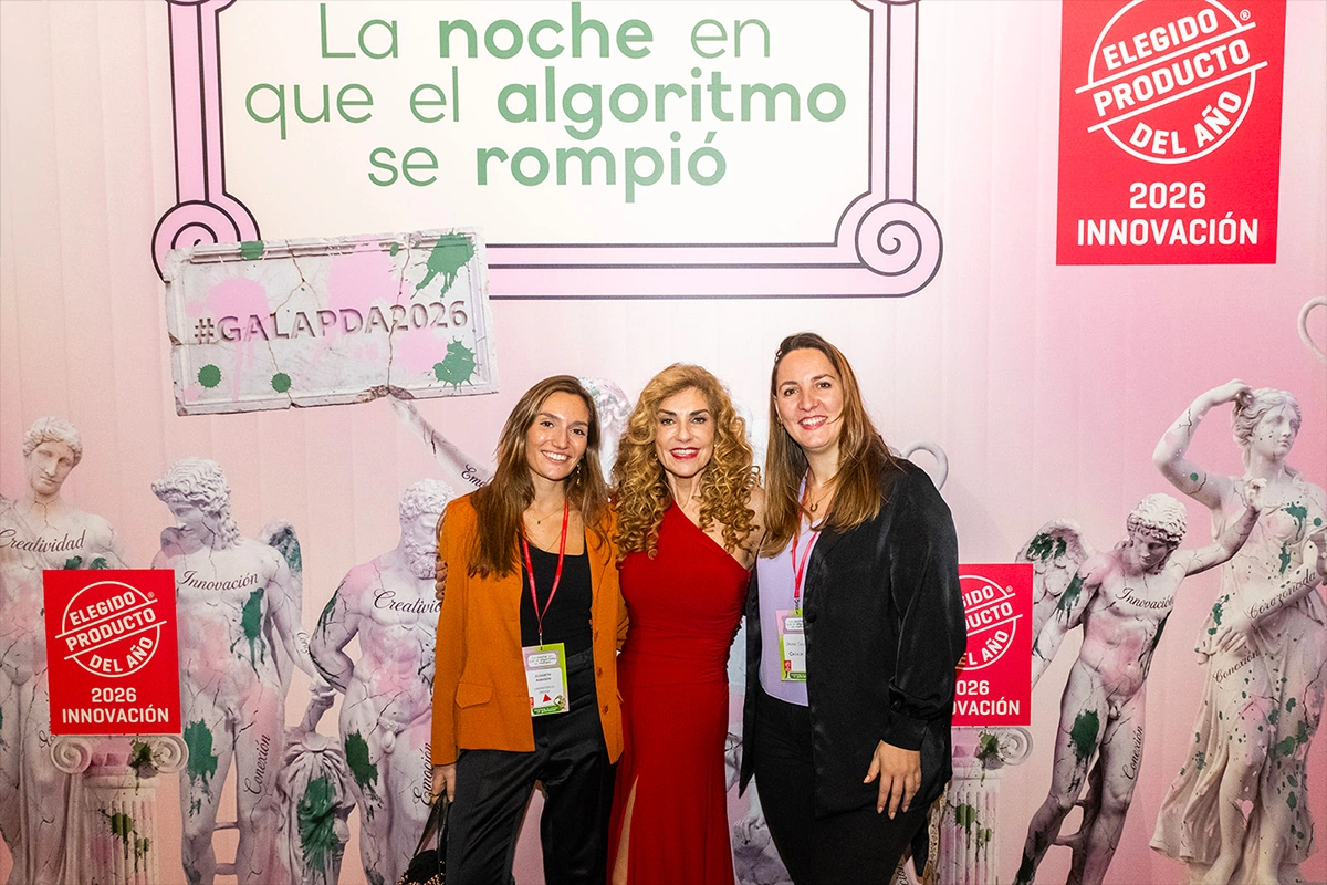 La marca Colnatur con Blanca Gener, CEO del Certamen Producto del Año